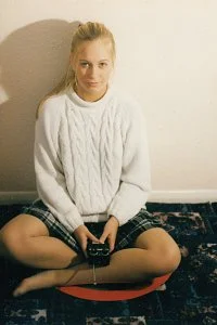 Still 010-1